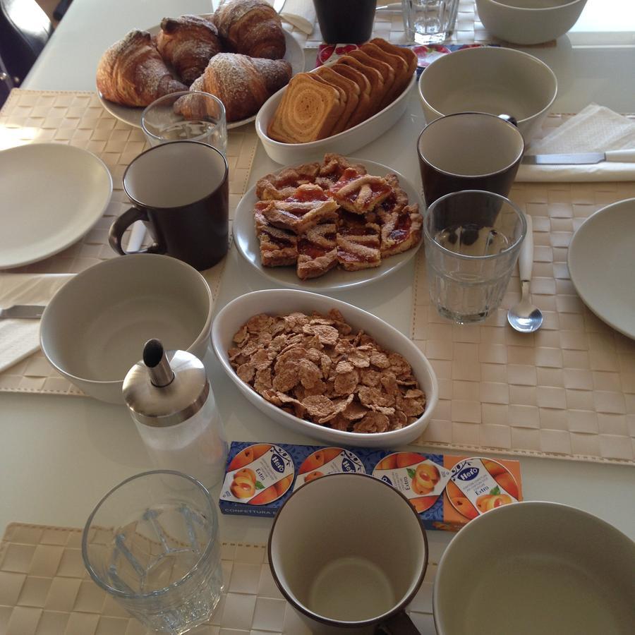 La Morona Bed and Breakfast Rocchetta Tanaro Eksteriør billede