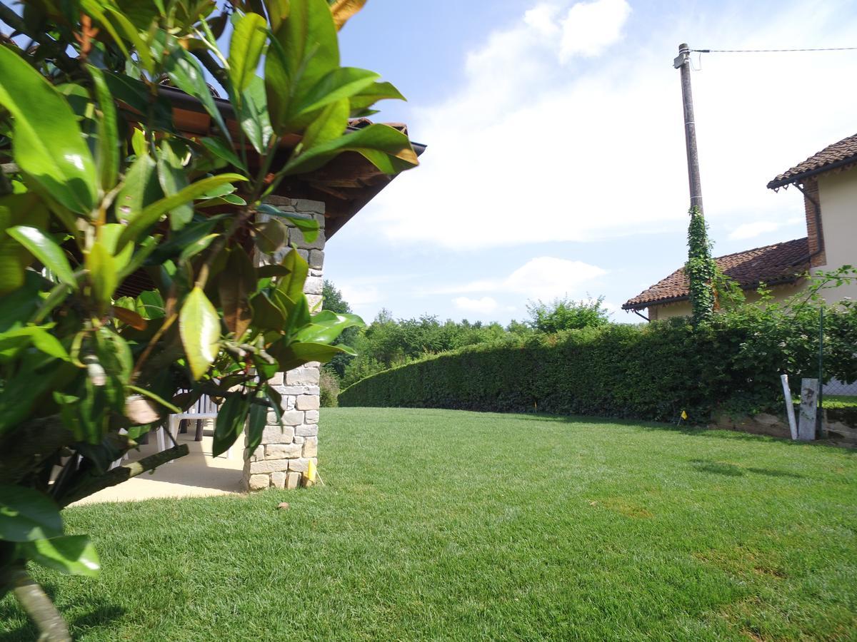 La Morona Bed and Breakfast Rocchetta Tanaro Eksteriør billede